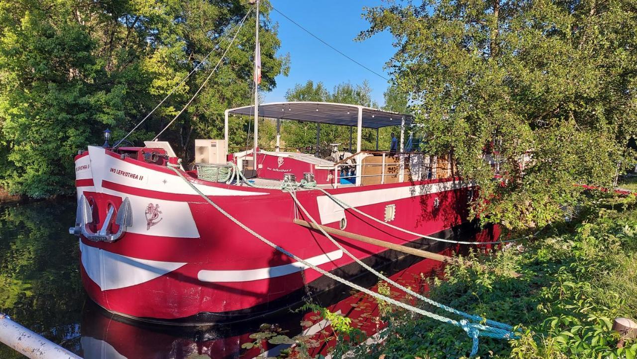 péniche chambre d'hôtes Dole Exterior foto